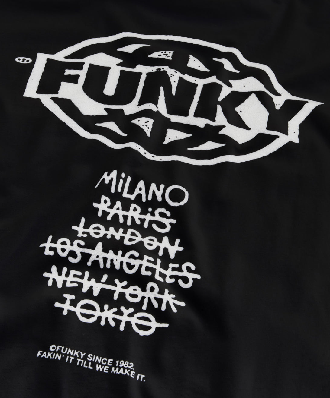 CITIES LOGO TEE BLACK