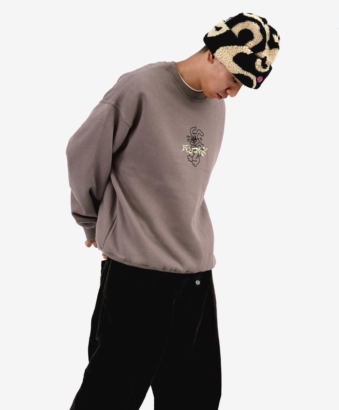 DANCE CREWNECK MUD