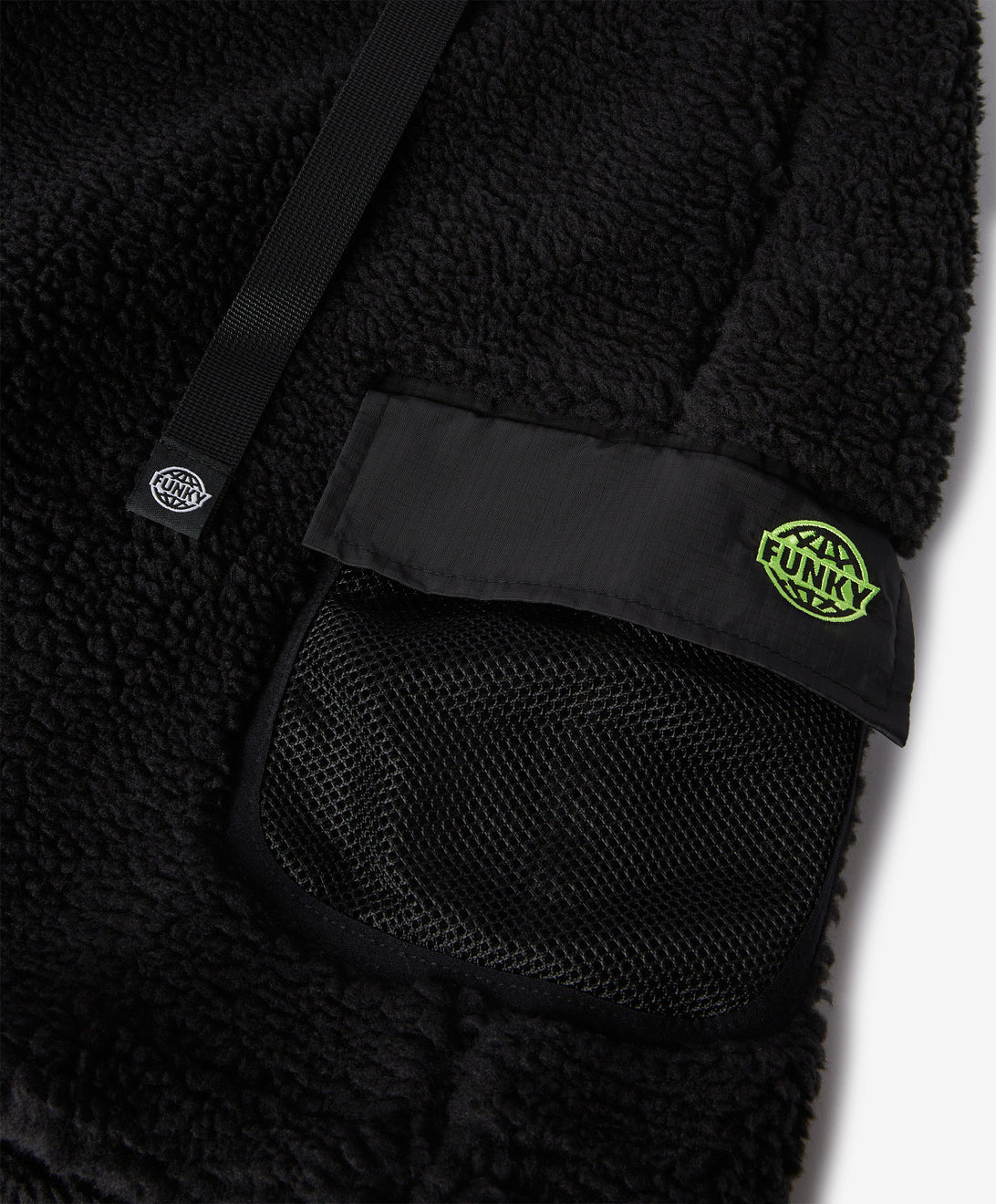 GROG SHERPA SHORTS BLACK