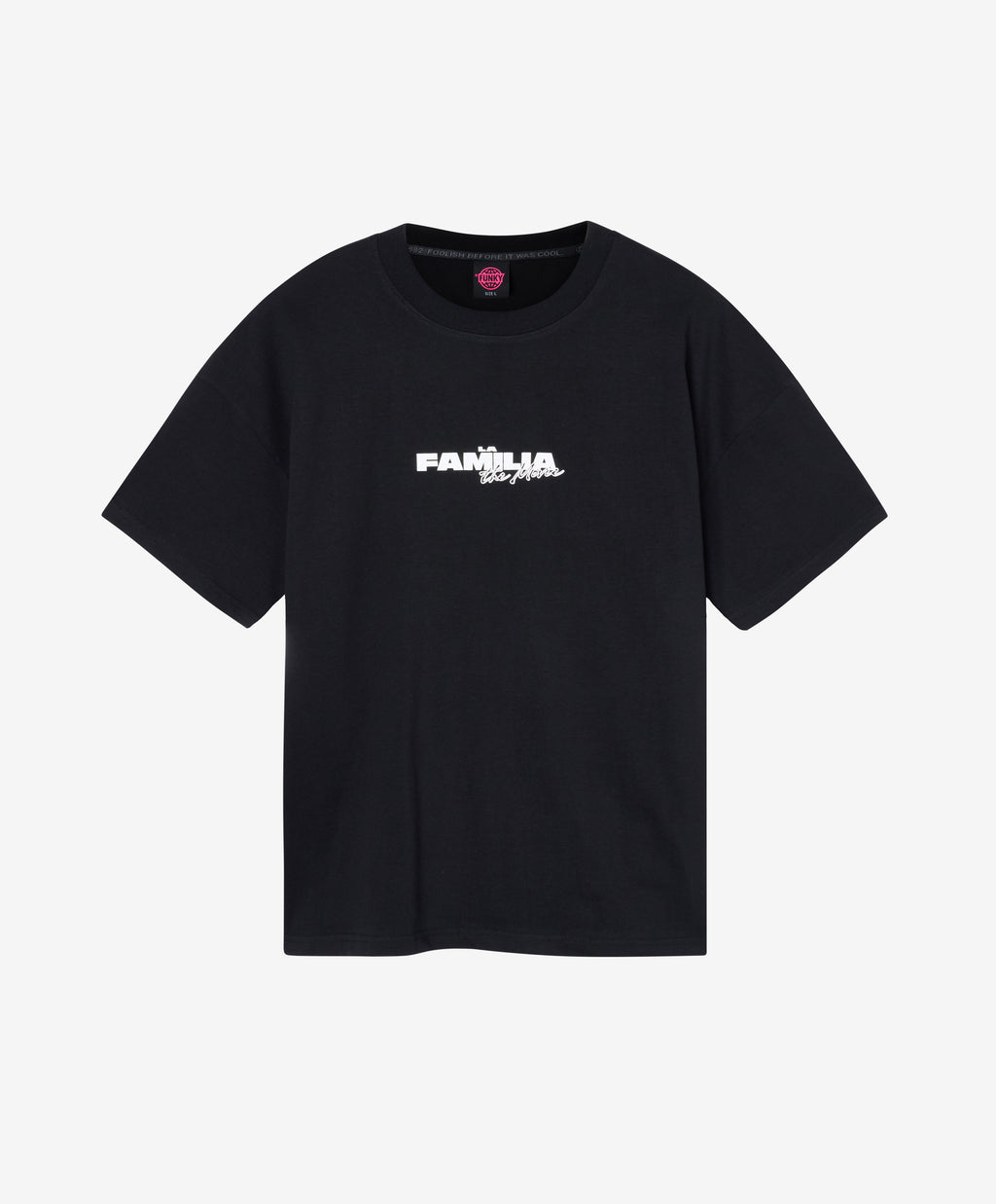 LA FAMILIA MOVIE TEE BLACK