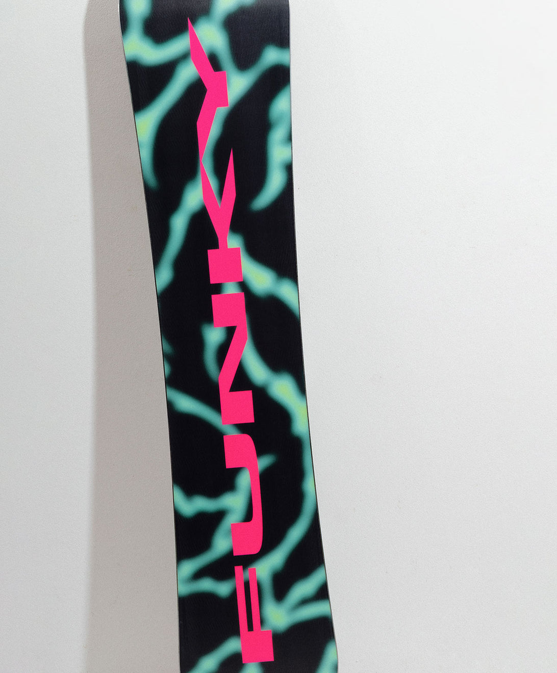 Man's Funky Agronaut Snowboard