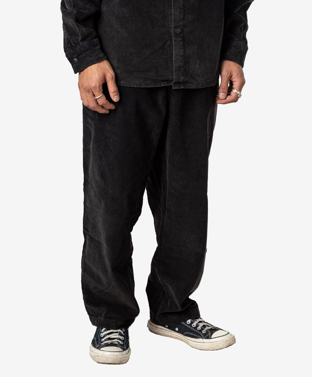 ULTRA CORDUROY TROUSERS WASHED BLACK